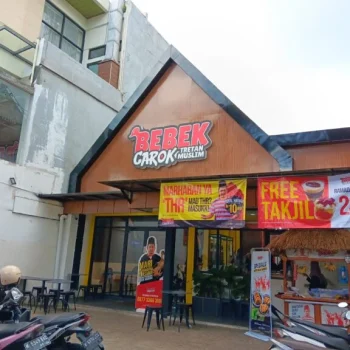 Franchise bebek carok
